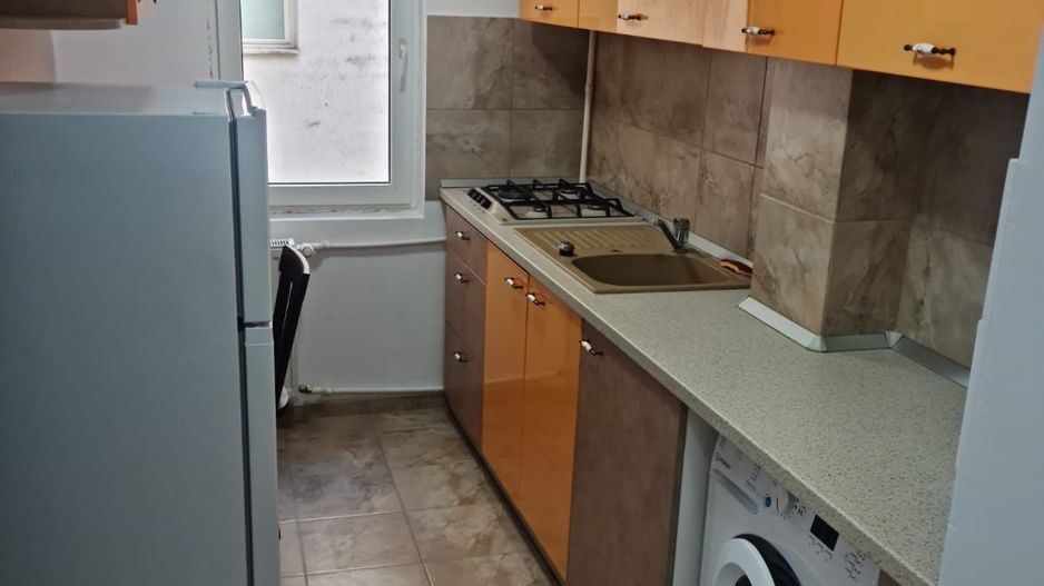 Apartament 2 camere renovat, mobilat complet, Piața Victoriei - Poză 7