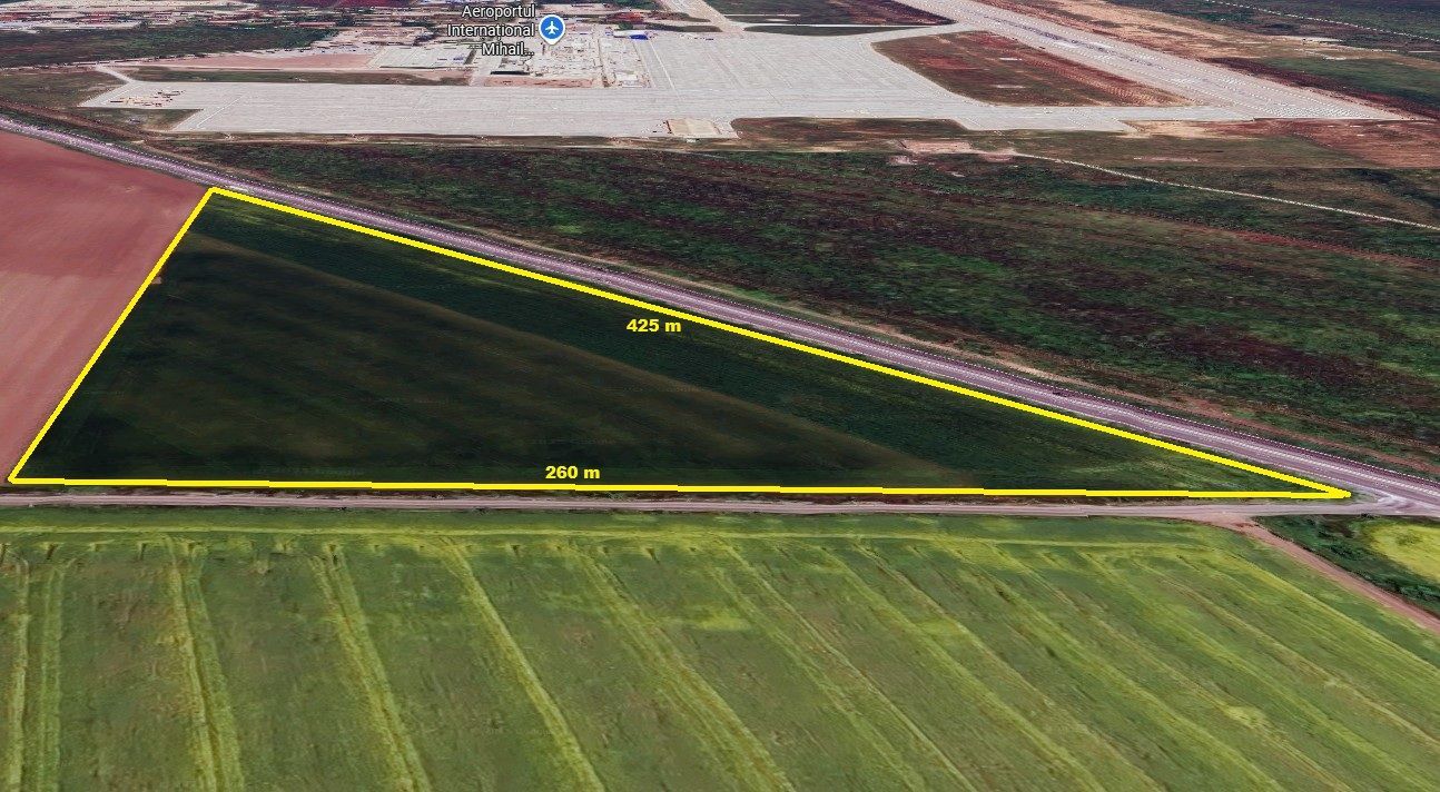 Teren Intravilan 4,5 ha – Poziție Strategică vis-à-vis de Aeroportul MK - Poză 1
