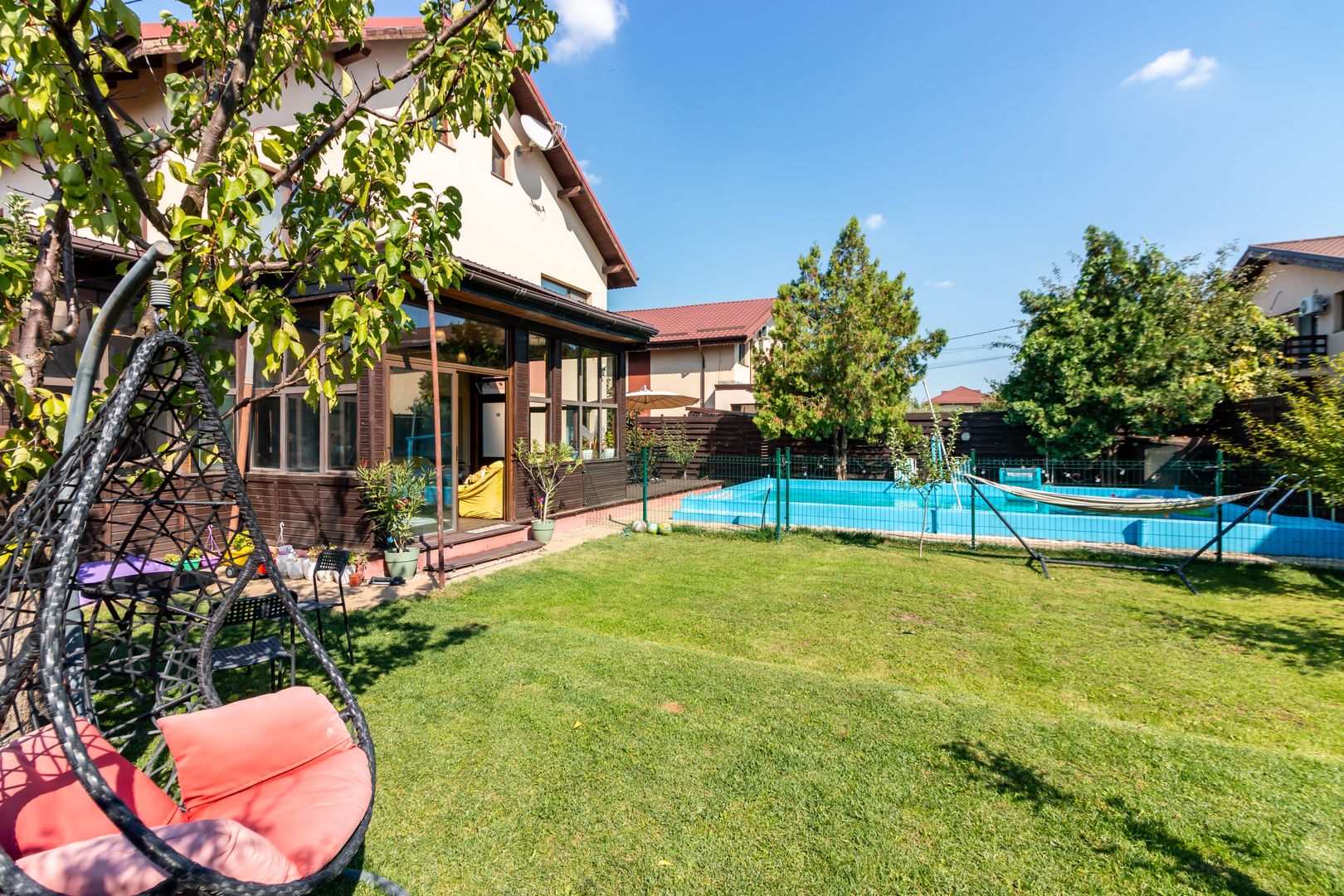 Casă primitoare  | Tunari | Grădină spațioasă plus piscină - Poză 7