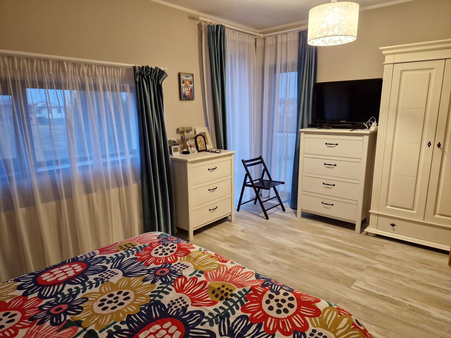 Casă de închiriat în Dumbravita – 3 dormitoare si garaj - Poză 7