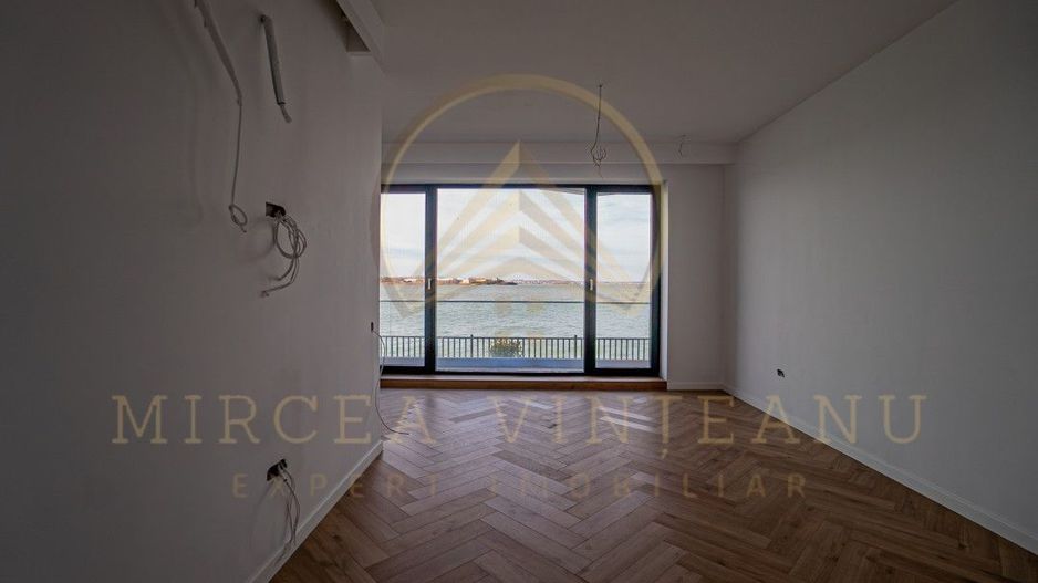 Stațiunea Mamaia -  LAKE ON - Apartament cu 2 camere cu o vedere superba la lac - Poză 3