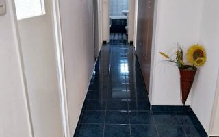 Apartament cu 3 camere, decomandat, zona Republicii - Poză 6