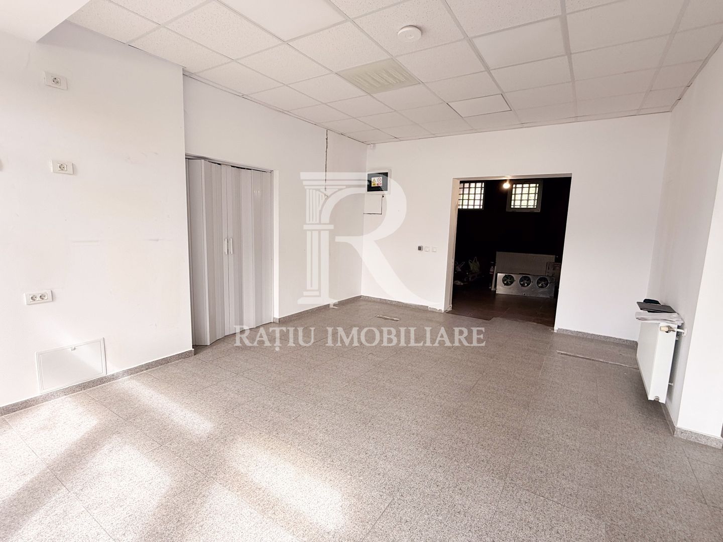 Spațiu comercial cu destinație alimentație publică | 103 mp | Oradea - Poză 3