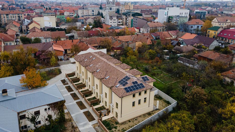 INCHIRIATA - Prima inchiriere, Segmentul Lux | Central | Panouri solare - Poză 58