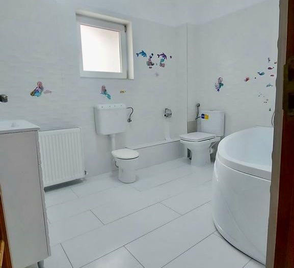 vila 7camere/(348util,500teren,119ampr.)mp/5min.metrouAp.Patriei - Poză 13