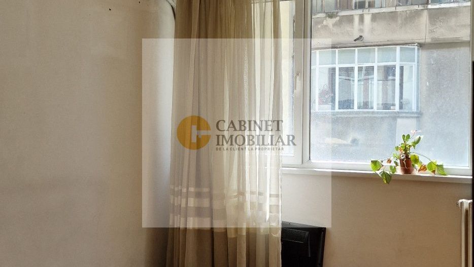 Cismigiu  |  Creditabil  | Decomandat |  De Renovat - Poză 2