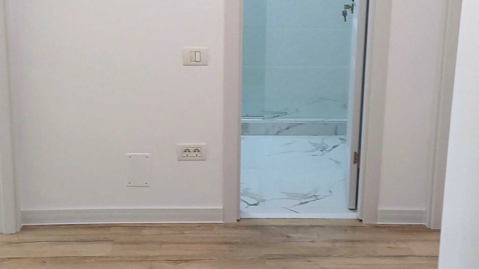 Apartament 2 camere decomandat, complet renovat, Trocadero - Poză 4
