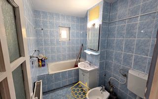 Apartament 3 Camere Decomandat - Spatios - in Zona 1 Mai - Poză 14