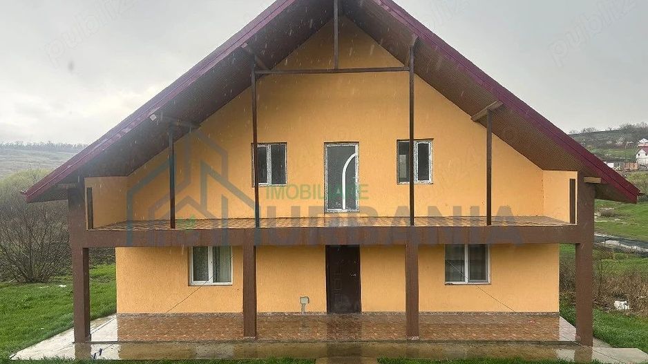 Casă modern-rustică, S+P+M, teren 1089 mp, în Proselnici, comuna Miroslava, Iași - Poză 1