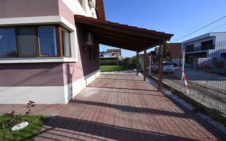 Casă / Vilă cu 4 camere de închiriat în zona Aradului - Poză 17