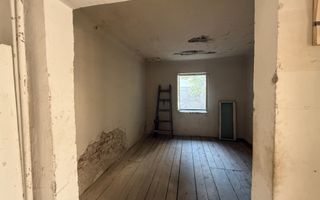 Casa singura in curte zona Mall Vitan - Poză 8