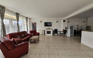 De vanzare Pensiune Eforie Nord la doi pasi de mare