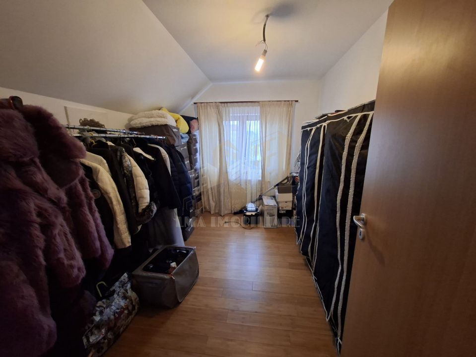 Casa individuala Tractoru zona Socec Brasov - Poză 23