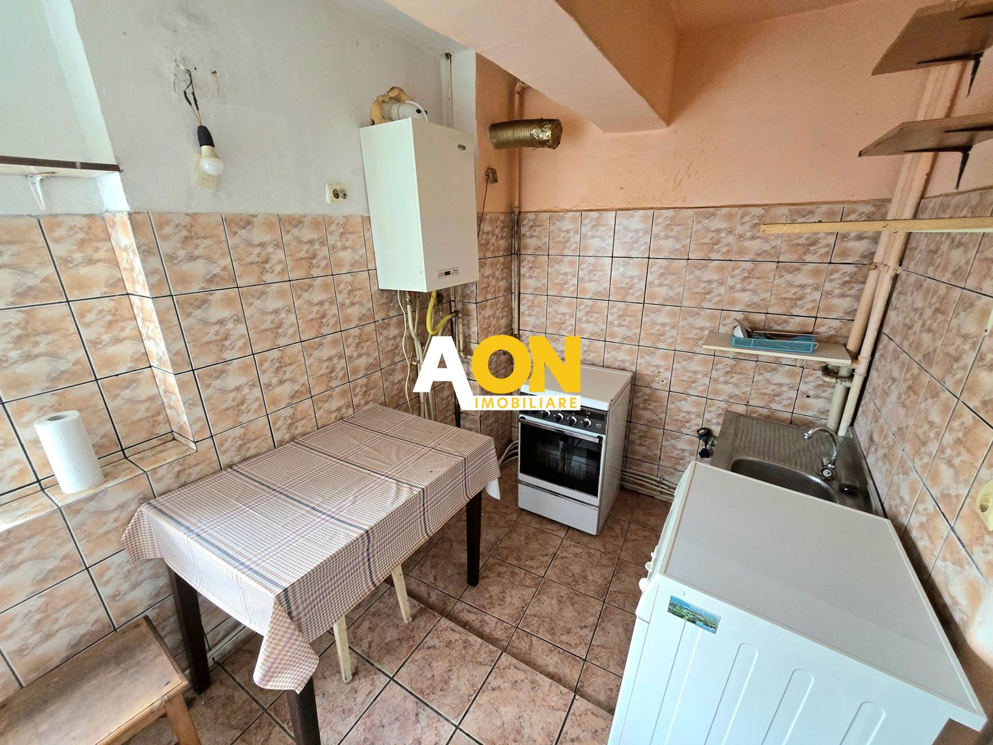 Garsonieră de Vânzare, 24mp, Etaj 3, Zona Cetate - Poză 4