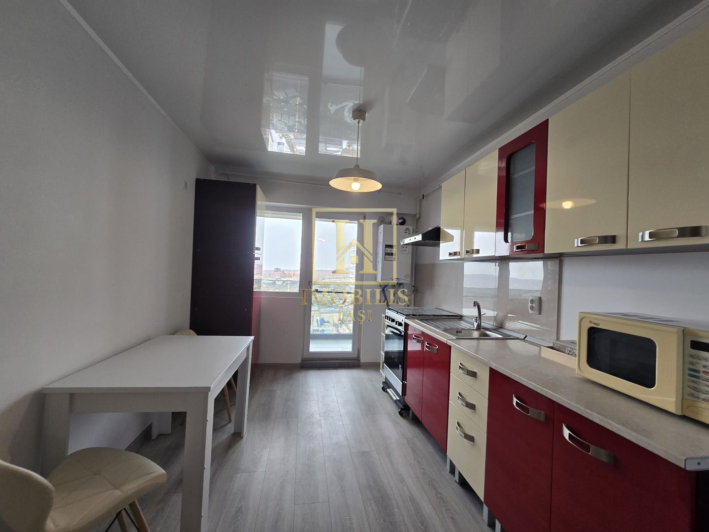 Apartament NOU 2 camere open space 50 mp Copou 102000 euro - Poză 2