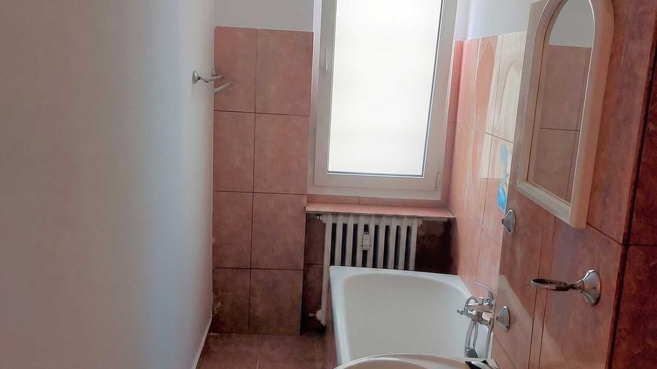Garsoniera 33mp bloc mixt reabilitat Valea Ialomitei, Drumul Taberei - Poză 5
