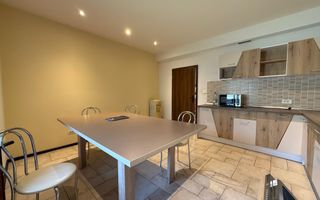 Casa individuala—perfecta pentru familie sau business - Poză 5