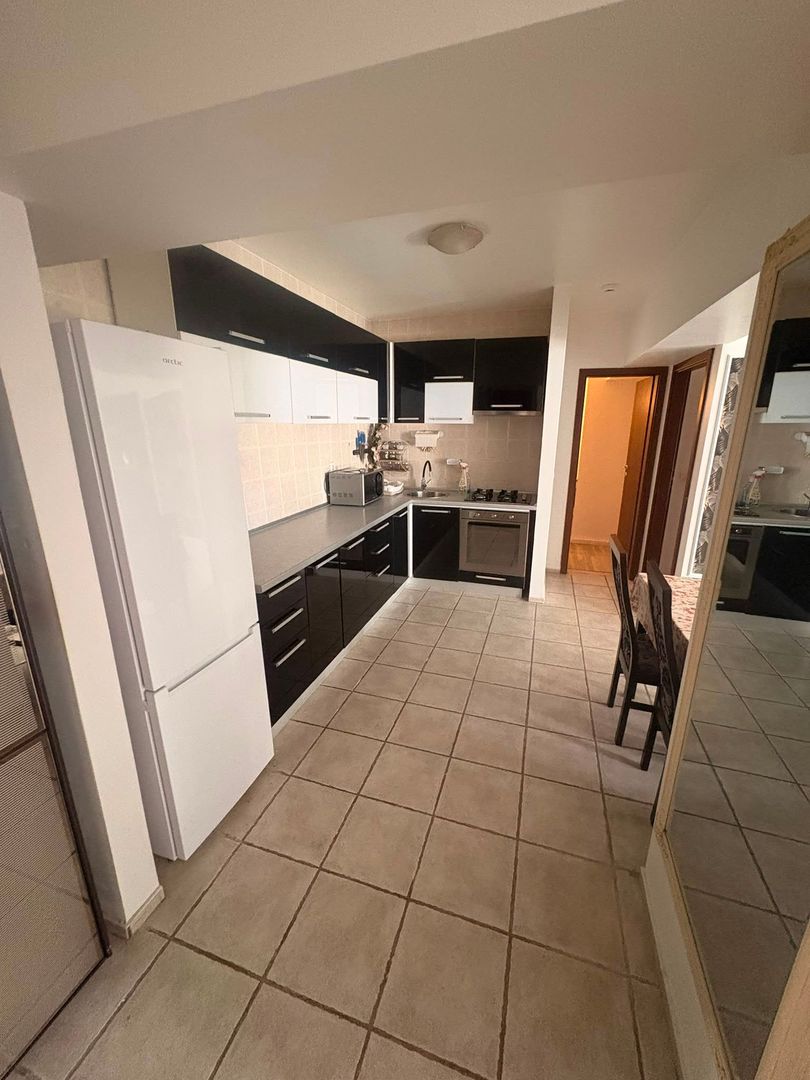 De inchiriat apartament cu 2 camere bloc Privilege, et. 1, 500 E - Poză 5
