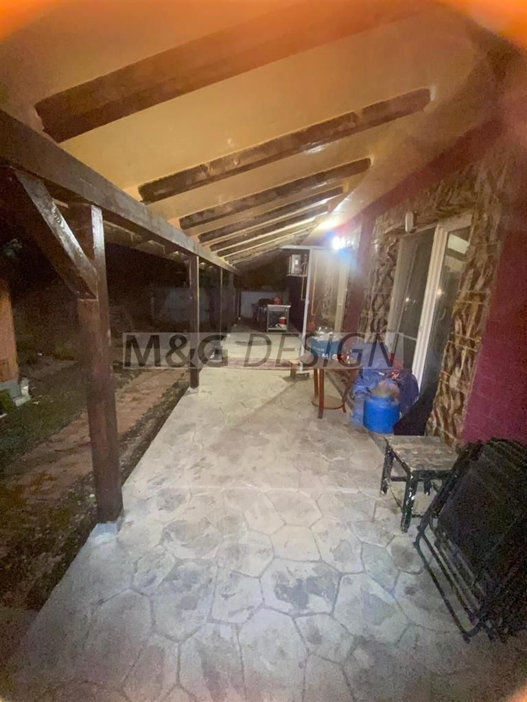 casa cu 2 apartamente Ianova 120mp centrala amenajata - Poză 6