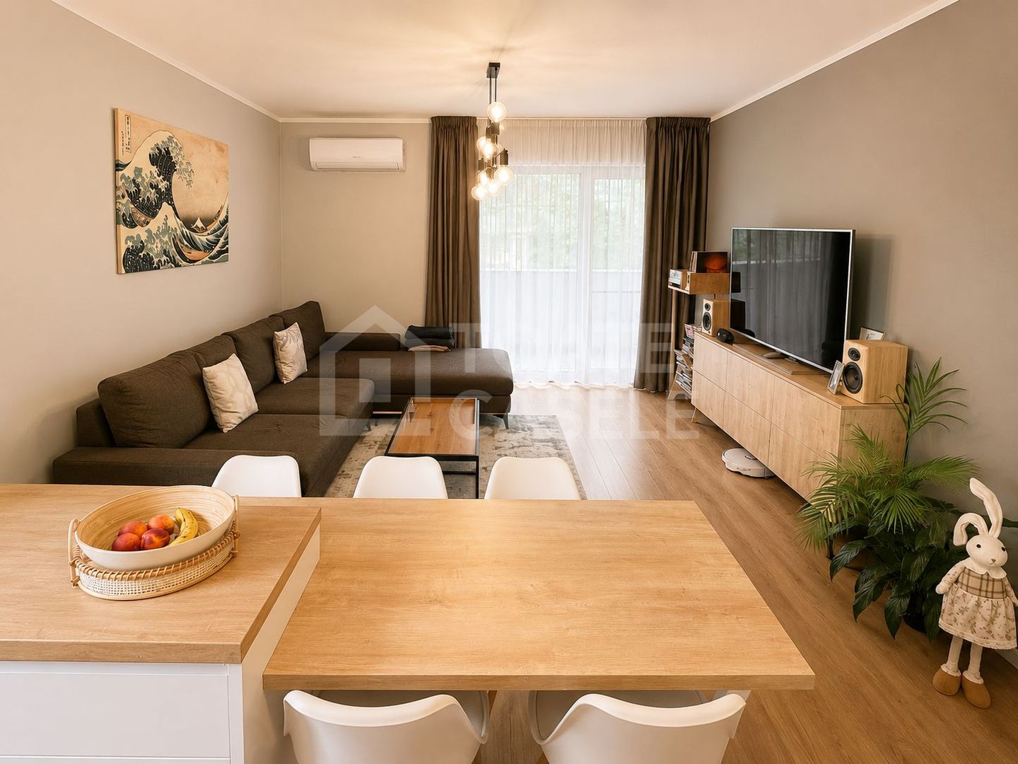 Apartament 3 camere, mobilat, utilat,  Ansamblul Luminia - Europa - Poză 2