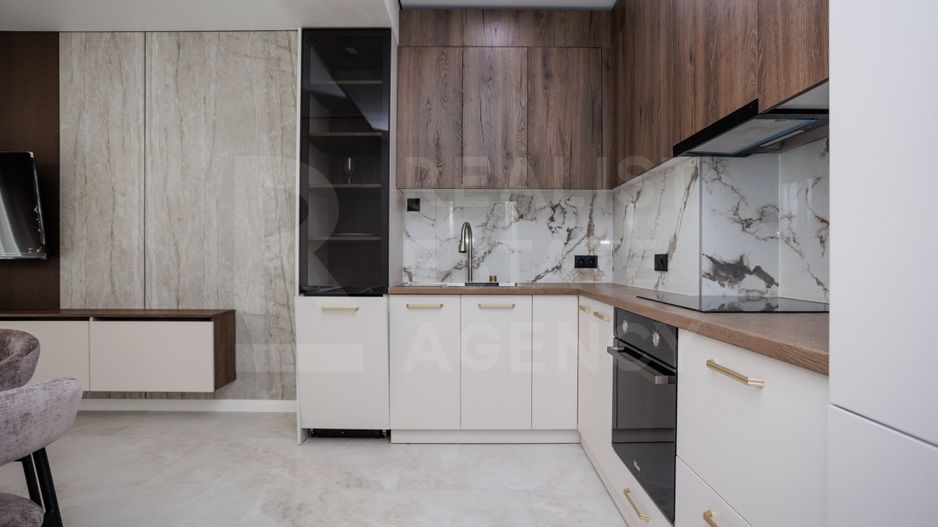 Vânzare, apartament spațios suprafața 75 mp, str. laloveni, Telecentru - Poză 5