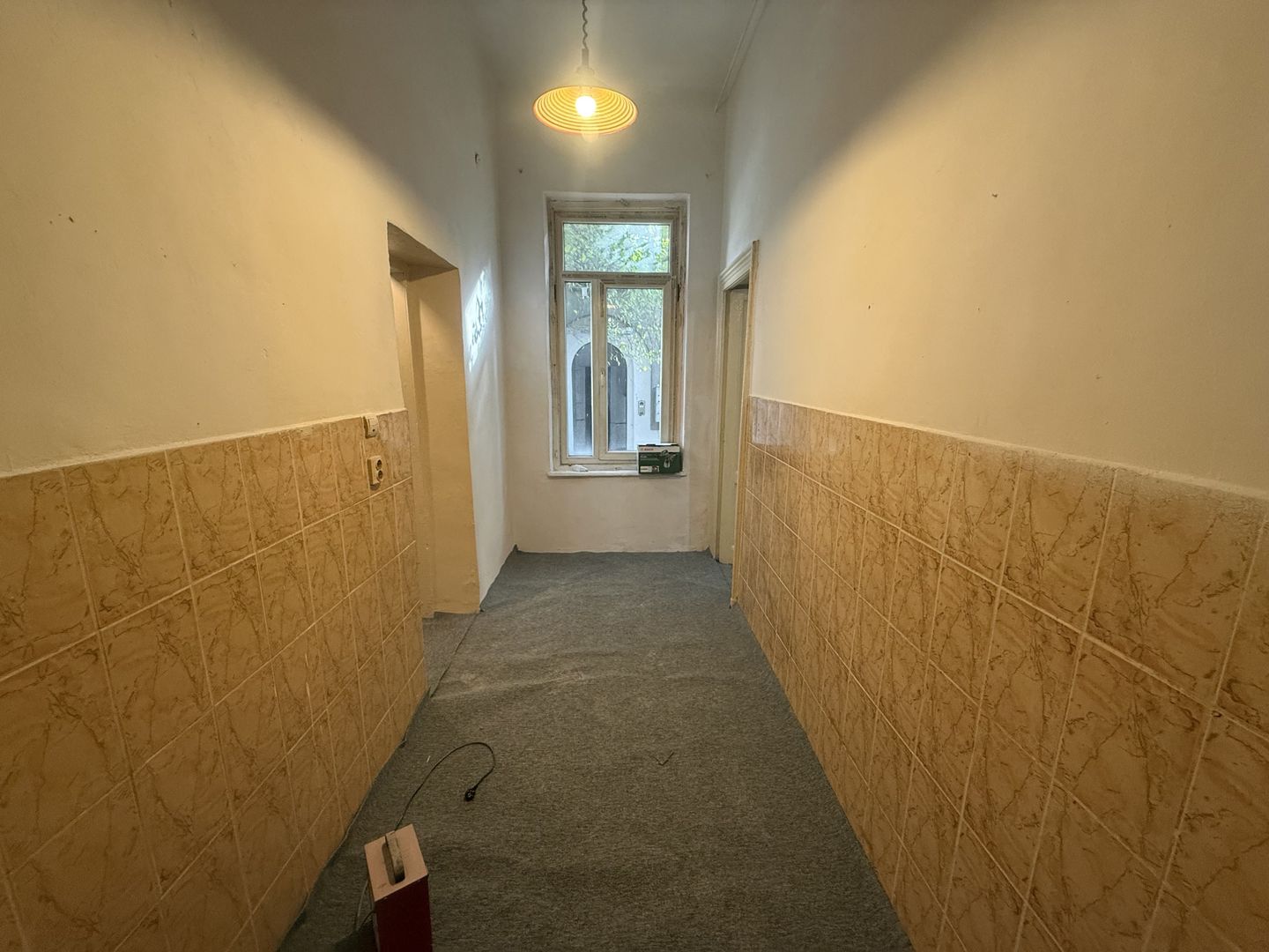 Oferta zilei !!! Garsoniera 33.4 mp utili in Vila - Zona Parcul Carol - Poză 5