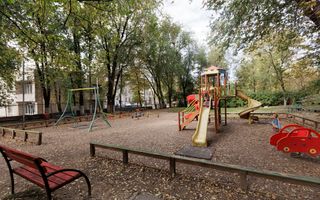 Apartament cu 4 camere spre vânzare, strada Romană, Centru - Poză 12