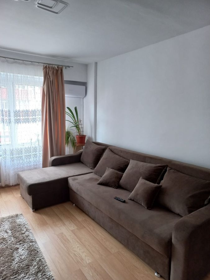 Închiriere garsonieră decomandată – Calea 13 Septembrie - Poză 11