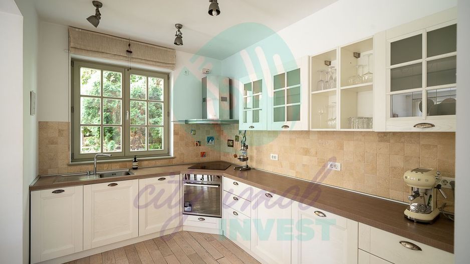 Unic și Elegant: Refugiul Provençal din Capitală - Poză 12