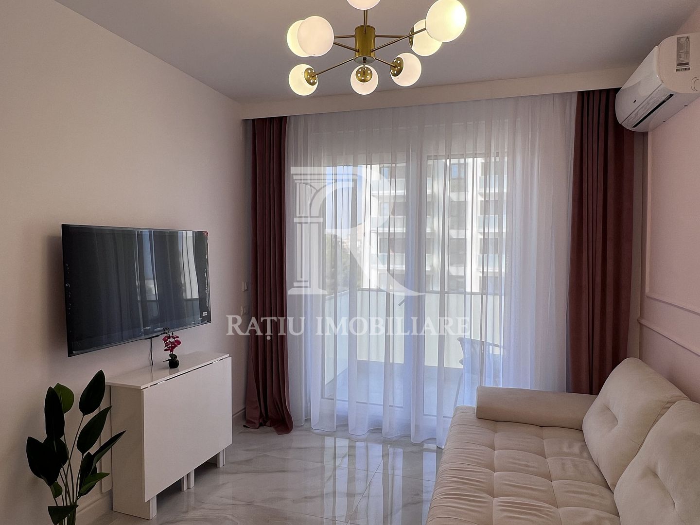 Apartament cu 2 camere | prima inchiriere | parcare | Nufarul | Oradea - Poză 2