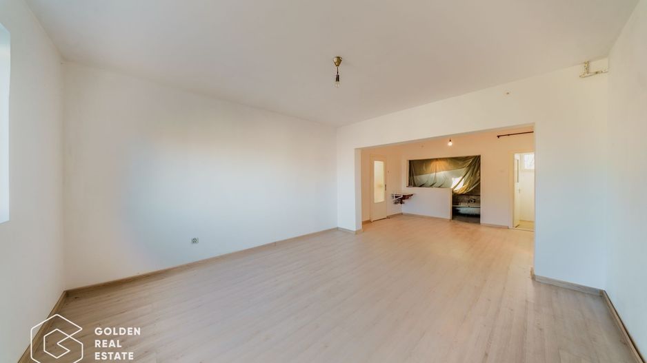 Casa cu teren de 569 mp, zona Confectii Cadas comision 0% - Poză 2