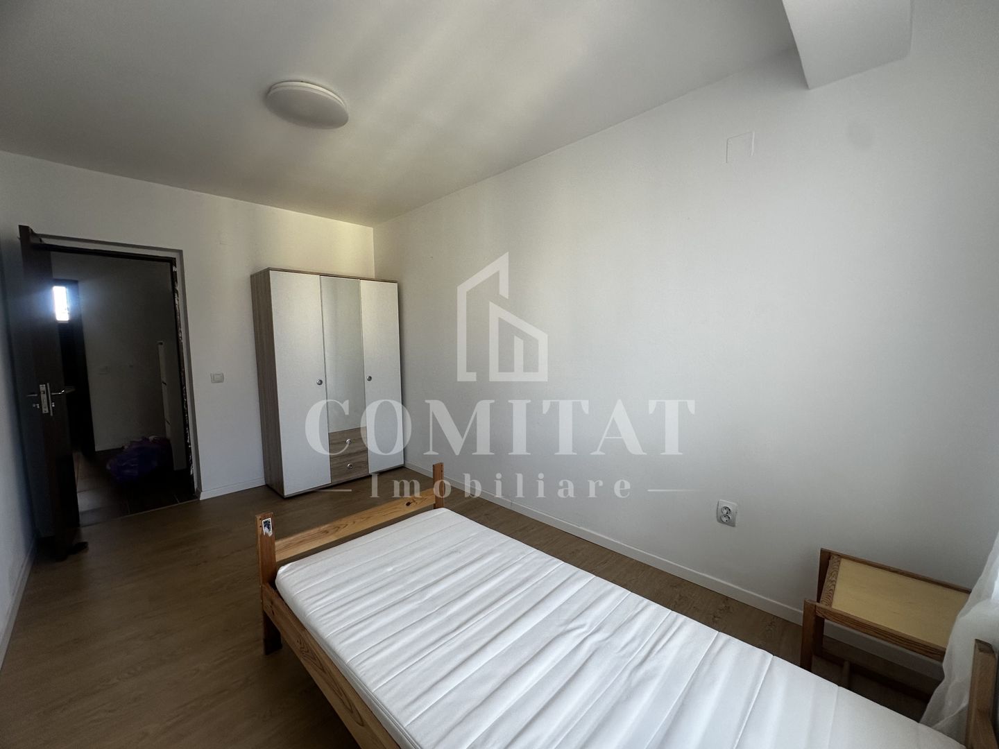 Apartament la etaj intermediar | 3 camere | Zona Eroilor - Poză 14