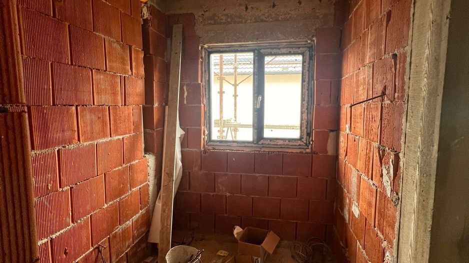 Casa individuala semifinisata in Sanicoara - Poză 20