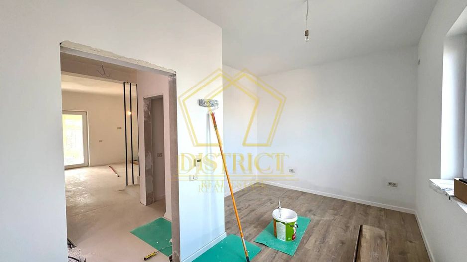 Duplex spațios cu 4 camere si debara |  Mosnita Noua | Sala de Sport - Poză 7