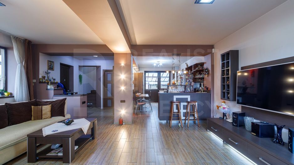 Vânzare, Duplex, 7 camere, zona Militari, București - Poză 12