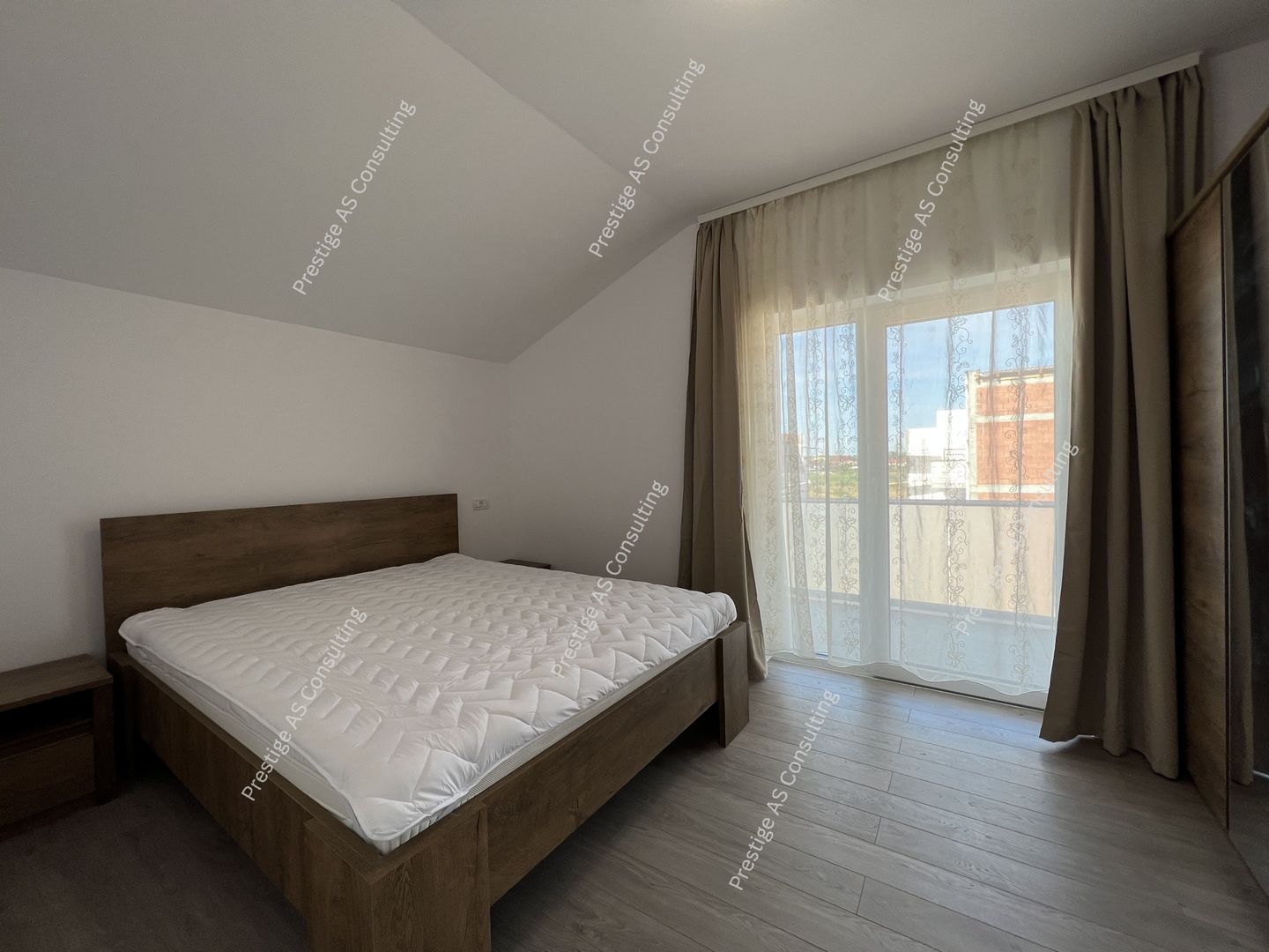 Apartament Nou, Decomandat | 2 Camere | Mansarda-Giroc - Poză 1
