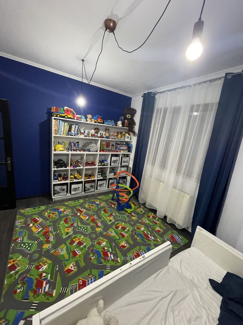 Casa S+P+E+M | 605 mp utili | 10 camere | 3 bucatarii | 4 bai | 3 terase | Garaj - Poză 25