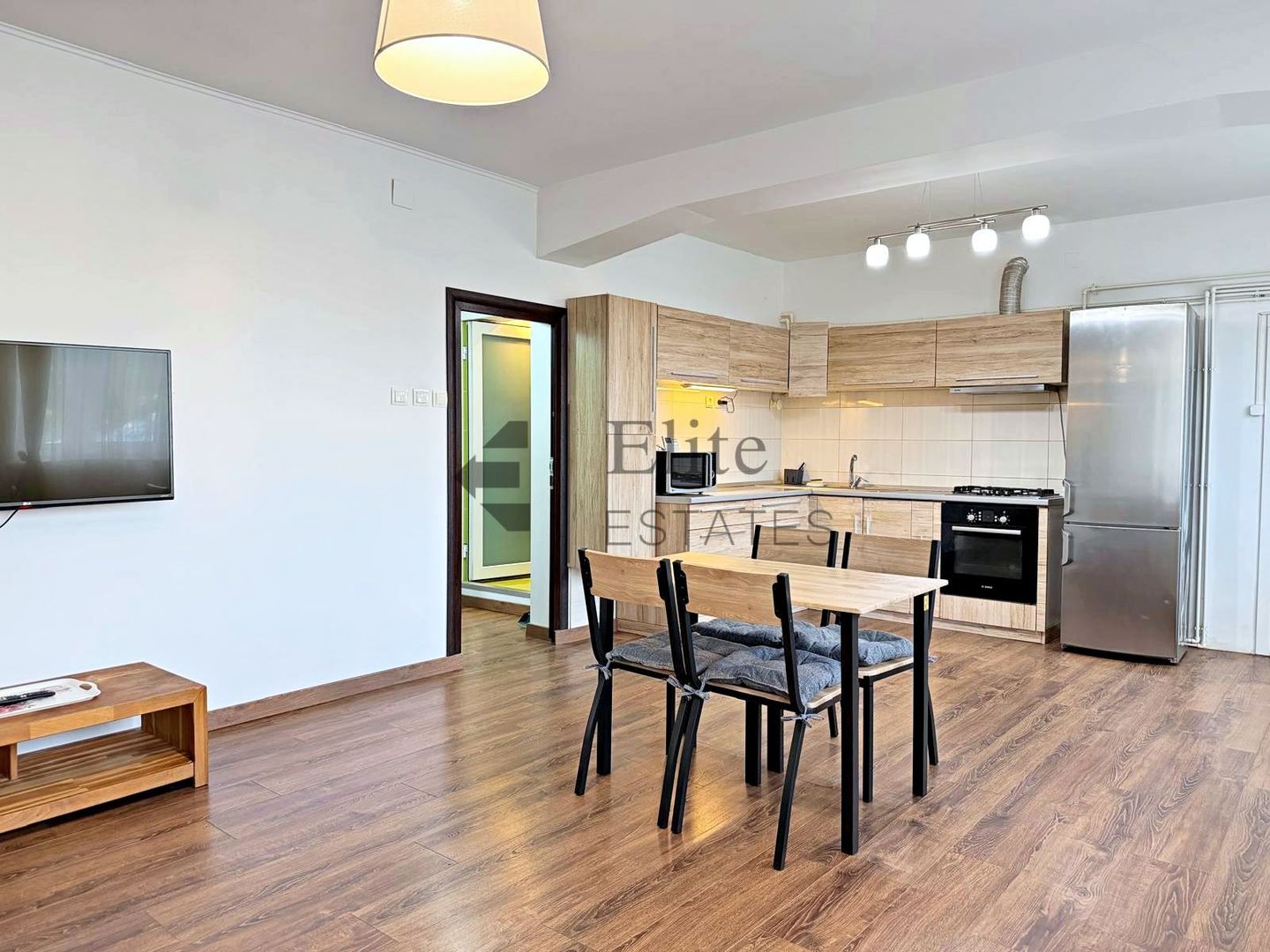 Apartament de închiriat la casa cu 2 camere, Oradea - Poză 3