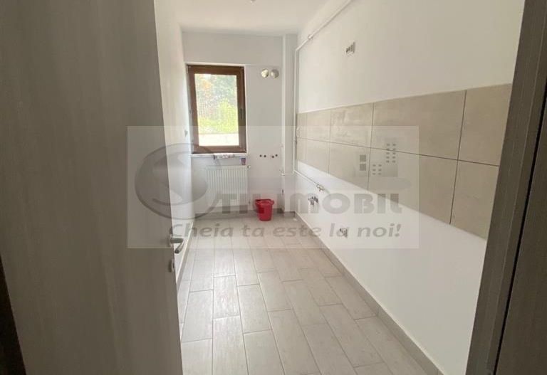 Ap 2 cam  decomandat, Bucium-Visan. 0% comision. Intabulat -66,700 € - Poză 4