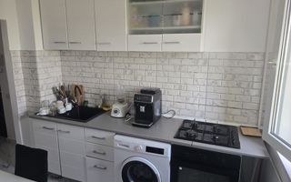 Decomandat 2 Camere Dristor Renovat Total - Poză 3
