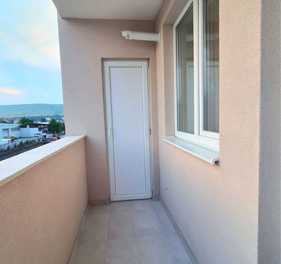 Vand apartament cu 2 camere - Poză 7