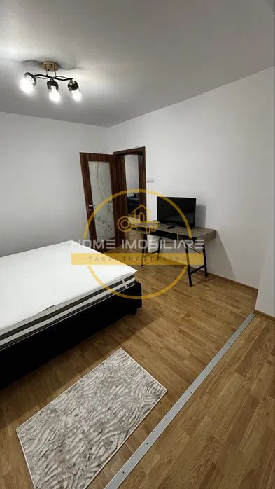 Apartament cu 2 camere / 54mp/ Etajul 1 / zona Podu Ros - Poză 2