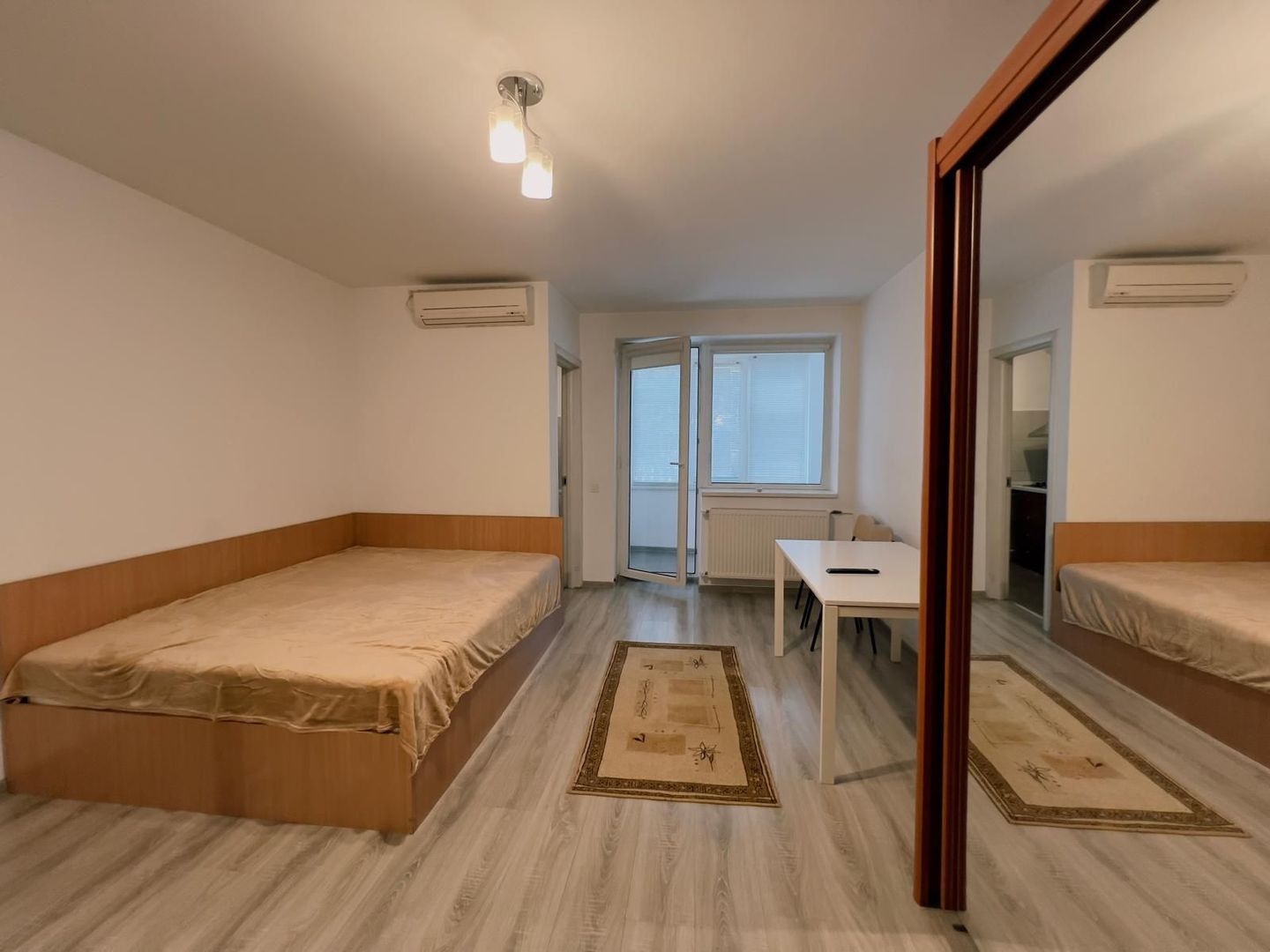 GARSONIERA LUJERULUI, BUCATARIE INCHISA, PET-FRIENDLY, METROU 3 MINUTE - Poză 1