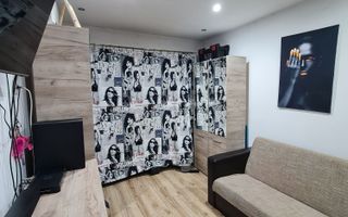 Garsoniera  Buziasului cu centrala - Poză 4