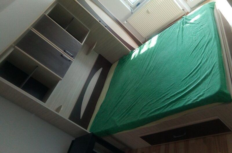 De vanzare apartament 3 camere Apusului - Poză 4