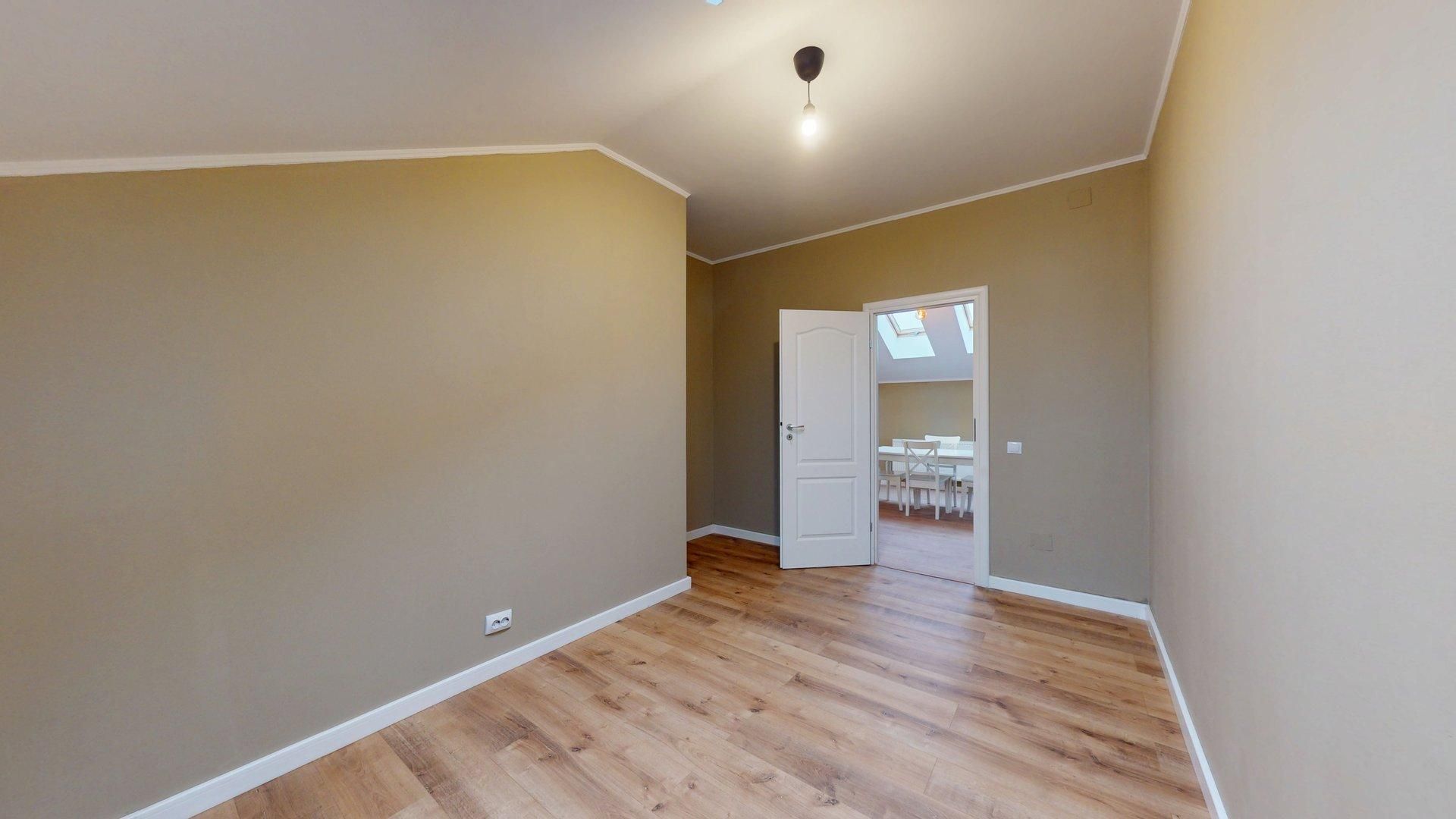 CHITILA - Bucurestii Noi | 3 Camere Curte + Parcare - Poză 16