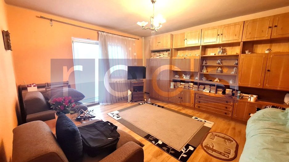 105000 EURO | APARTAMENT 2 CAMERE PARC SEBASTIAN | BLOC 1988 - Poză 3