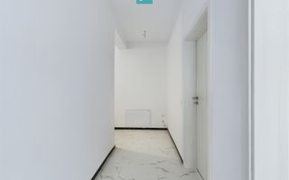 Apartament cu 3 camere în Giroc - Poză 4