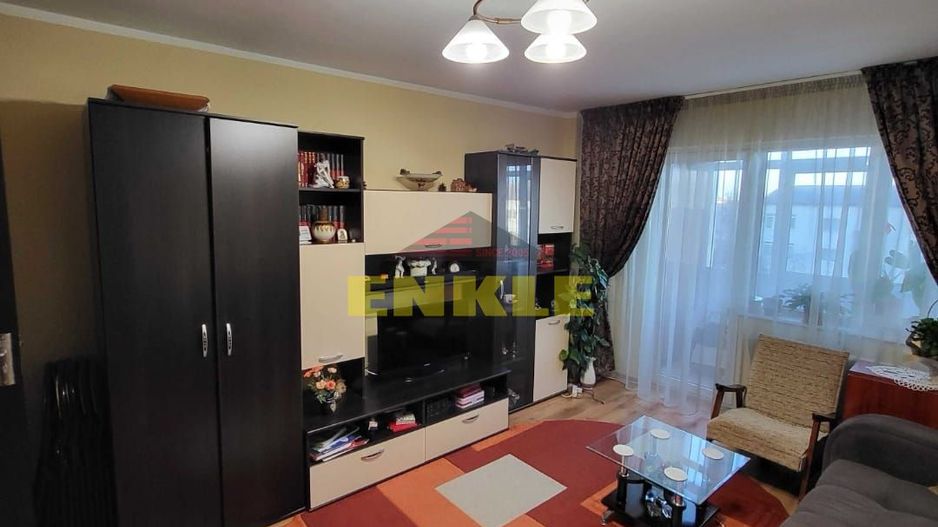 Apartament de închiriat – 2 camere, zona Primăverii - Poză 1