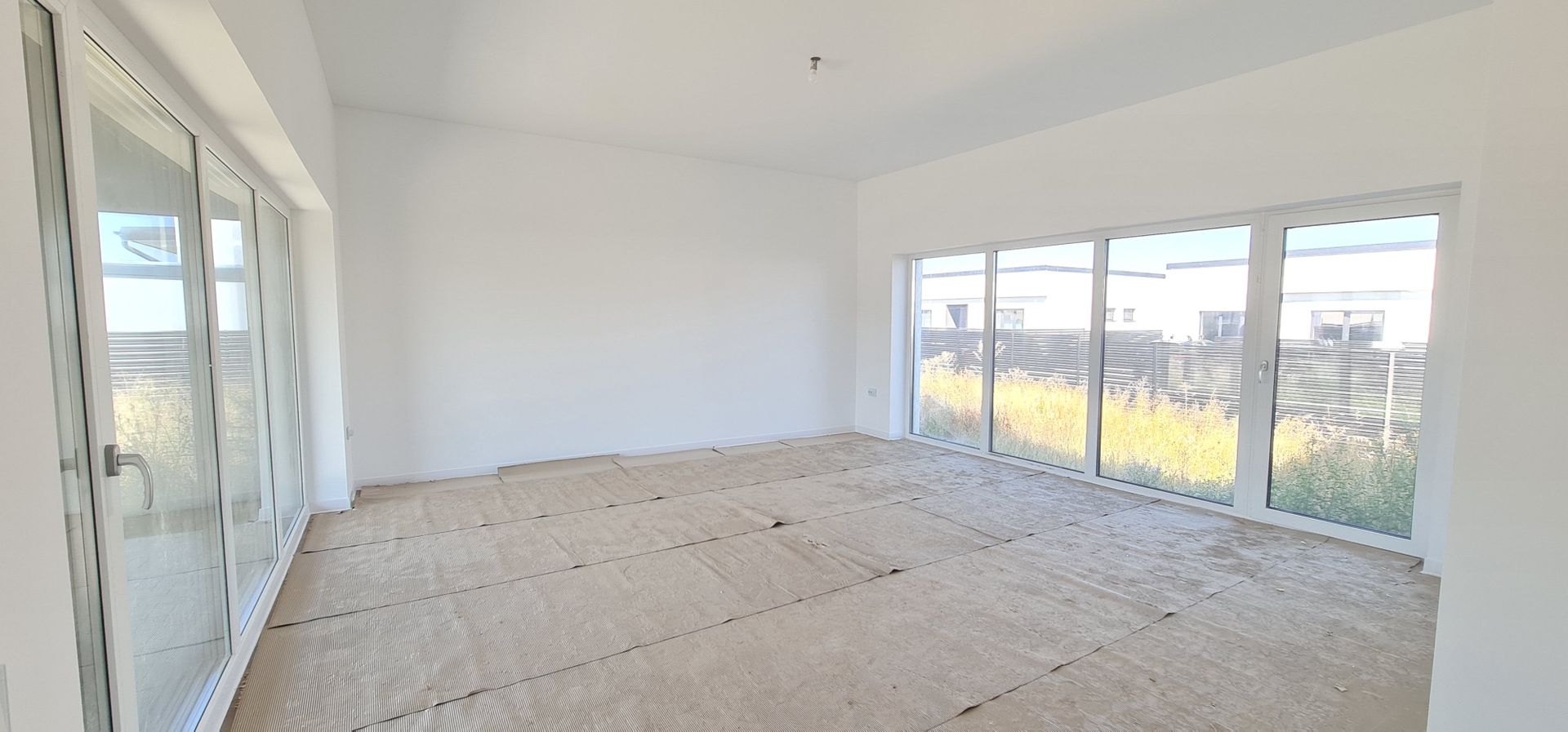 Casa individuala 4 camere finalizata intabulata Cartier Izvor Tarlungeni Brasov - Poză 6